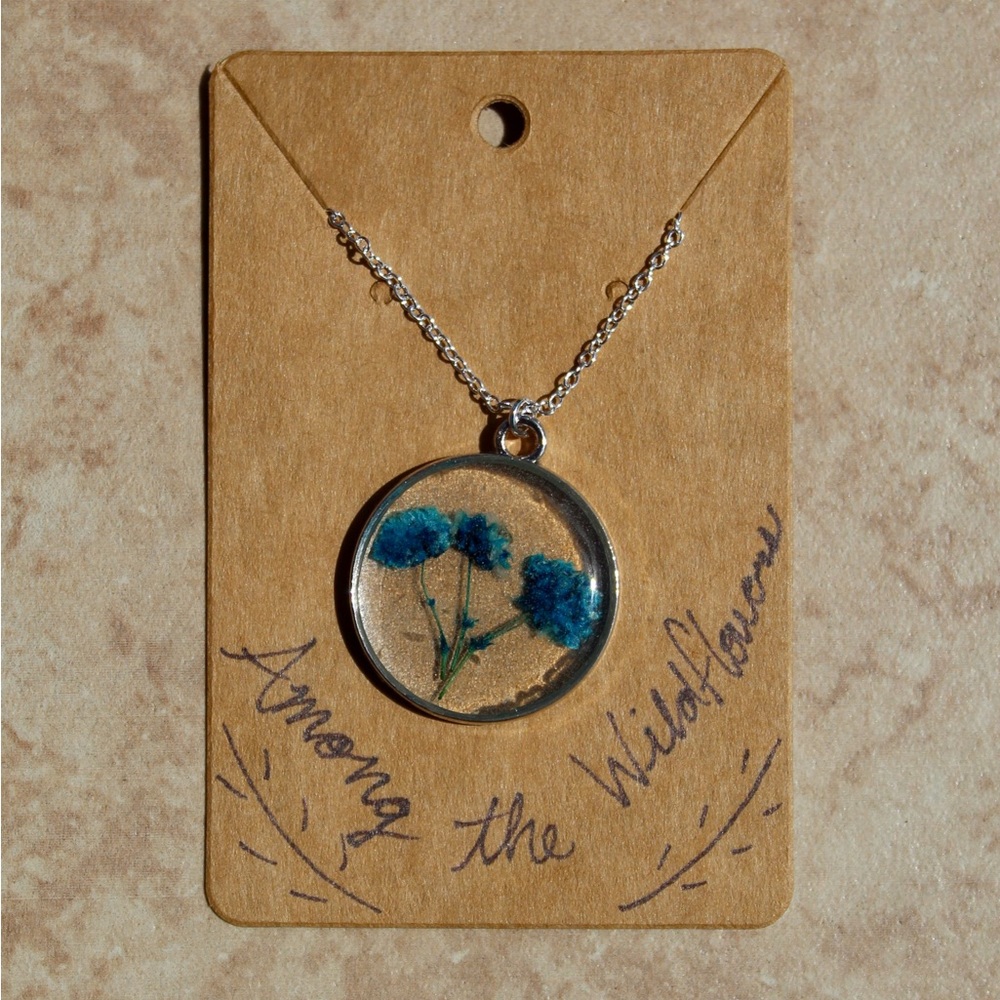 BLUE BABY'S BREATH NECKLACE